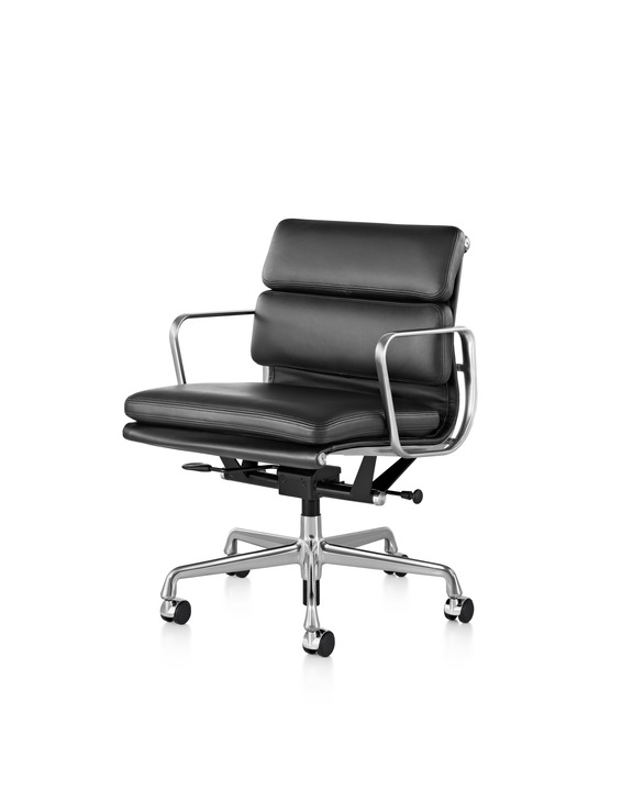 Eames Soft Pad Management Chair画像2