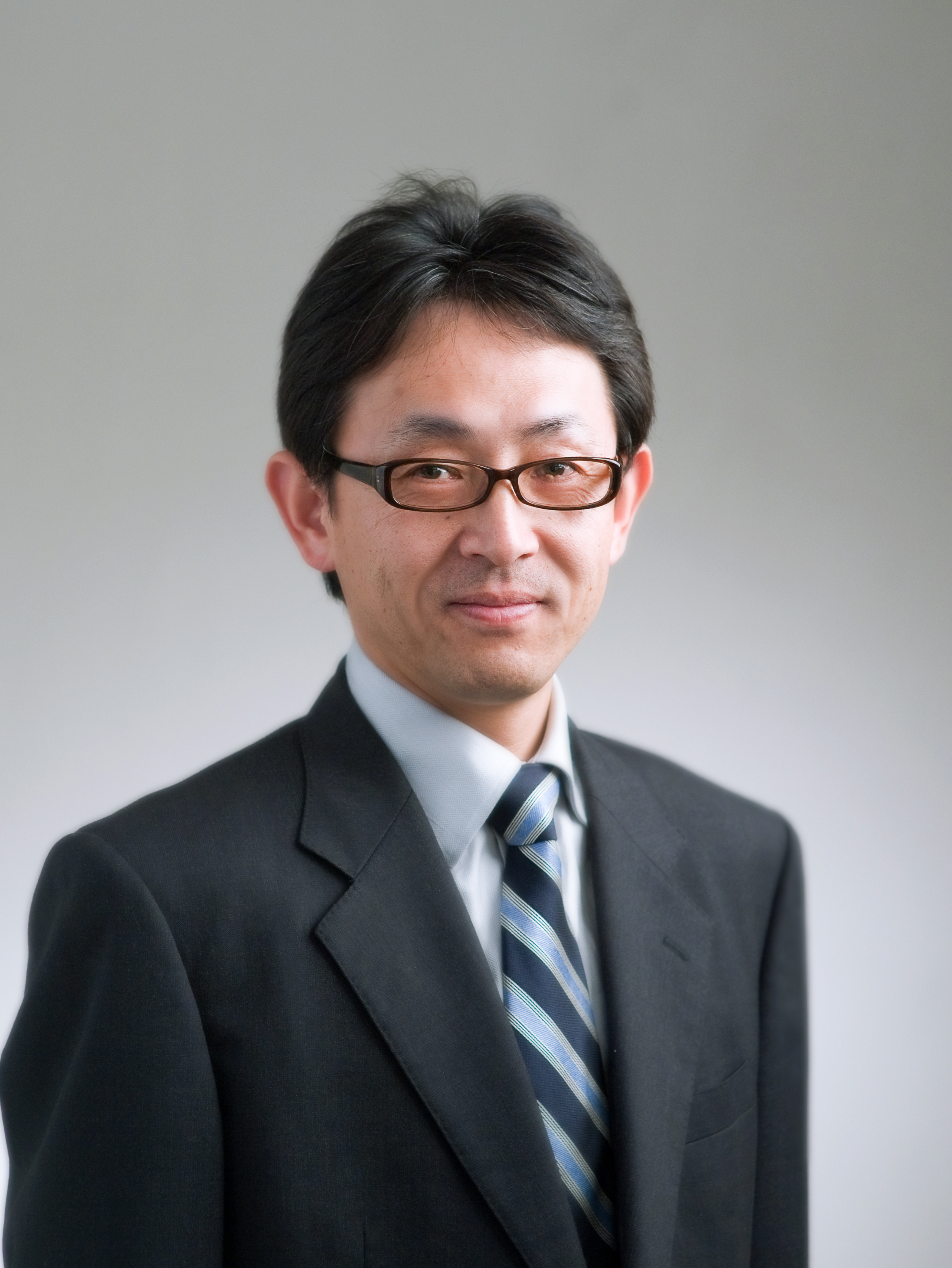 山崎正浩